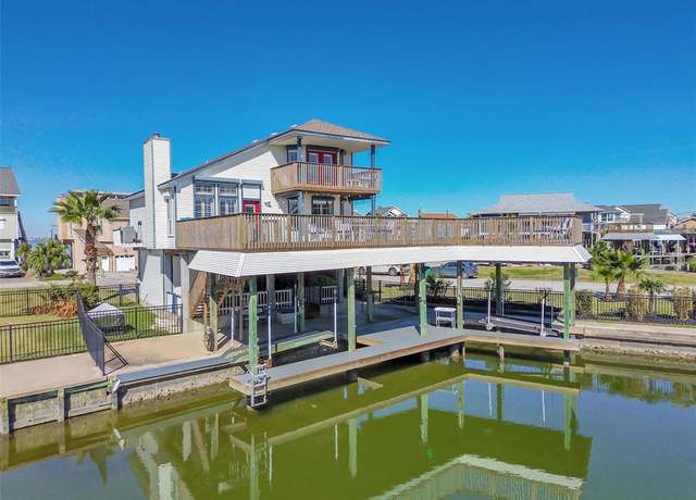 Property at 270 Isles End Rd, Tiki Island, TX 77554, 3 beds, 2 baths
