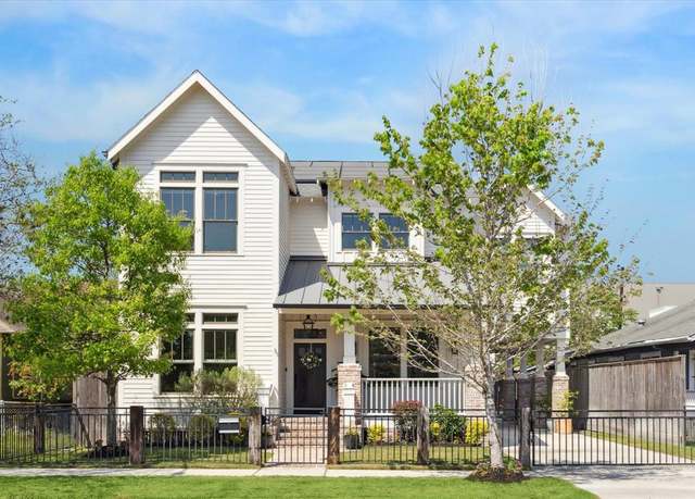 Property at 725 E 10th St, Houston, TX 77008, 5 beds, 4 baths