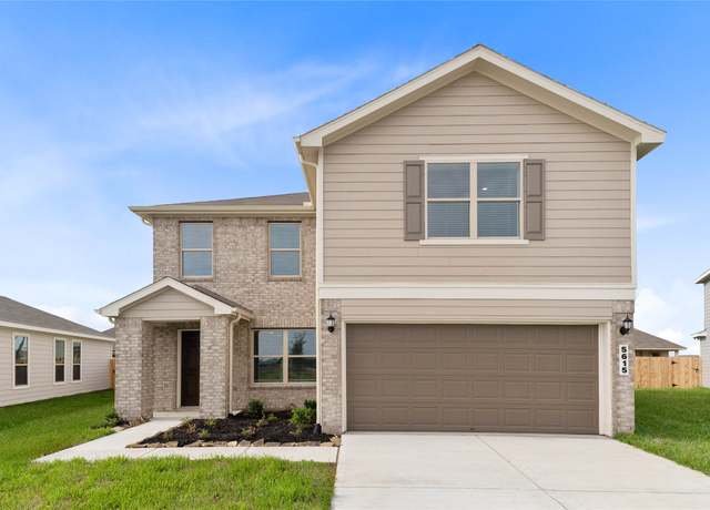 Property at 5615 Sanderling Cir, Hitchcock, TX 77568, 3 beds, 2.5 baths