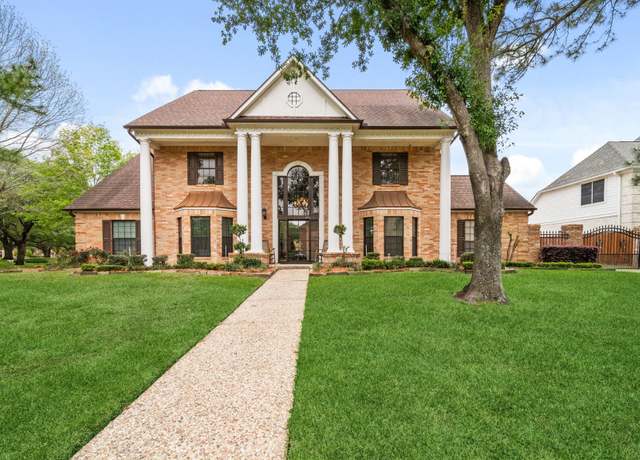 Property at 5503 Honor Dr, Houston, TX 77041, 6 beds, 4.5 baths
