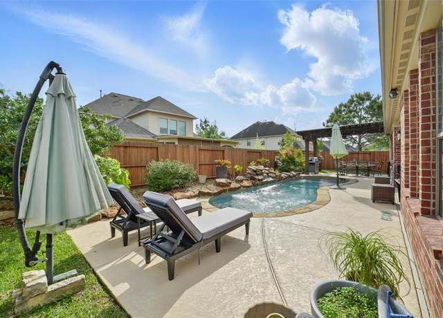 Property at 4615 Durban Oaks Dr, Katy, TX 77494, 4 beds, 3.5 baths