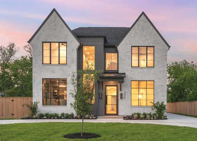 Property at 216 W 31st St, Houston, TX 77018, 6 beds, 7 baths