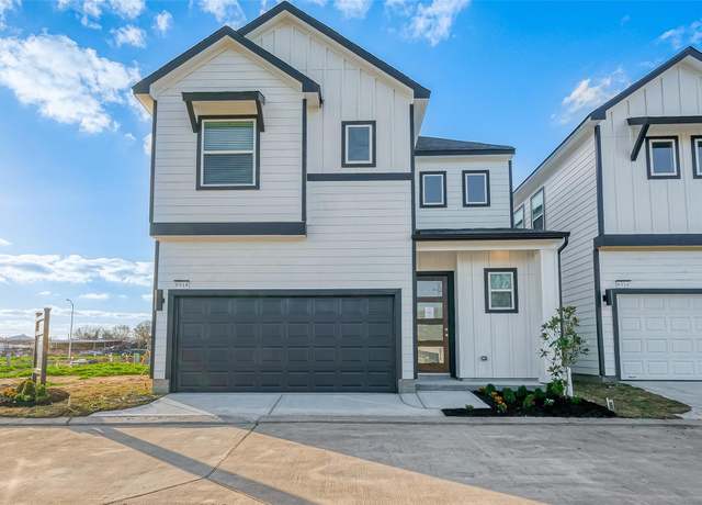 Property at 8918 Grovner Pl, Houston, TX 77055, 3 beds, 2.5 baths