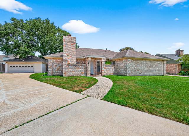 Property at 15934 Tumbling Rapids Dr, Houston, TX 77084, 4 beds, 2.5 baths