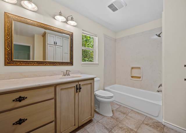 Property at 105 Parklane Dr, Livingston, TX 77351, 1 bed, 1 bath