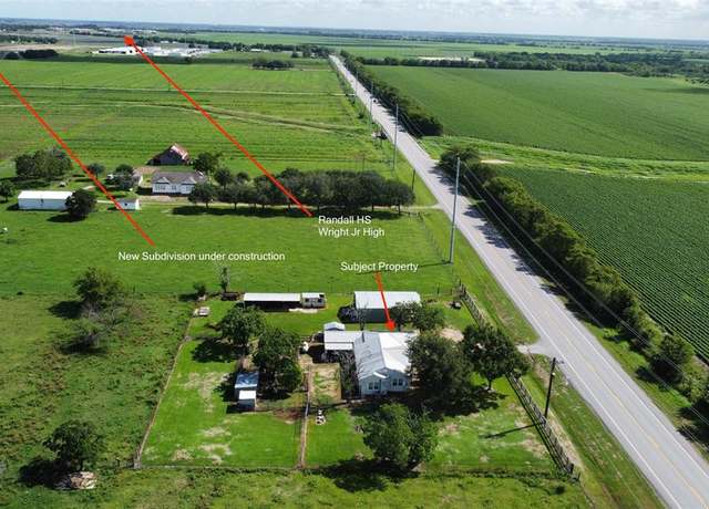 Property at 6210 FM 2977, Richmond, TX 77469, 3 beds, 2 baths