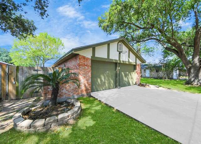 Property at 1409 N Park Ridge Dr, Deer Park, TX 77536, 3 beds, 2 baths