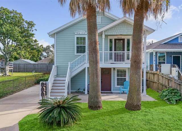 Property at 5315 Avenue R, Galveston, TX 77551, 7 beds, 2 baths