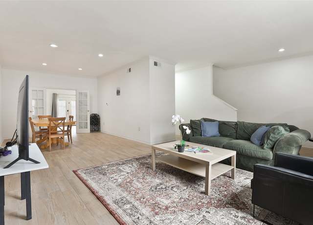 Property at 840 Threadneedle St #188, Houston, TX 77079, 3 beds, 2.5 baths