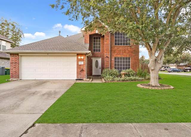 Property at 5003 Blanco Dr, Pearland, TX 77584, 5 beds, 2.5 baths