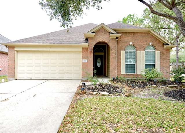 Property at 3535 Cactus Creek Dr, Spring, TX 77386, 3 beds, 2 baths