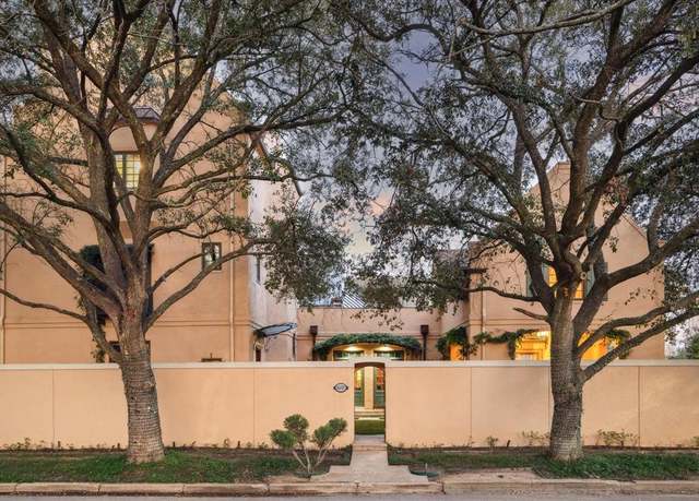 Property at 1657 Banks St, Houston, TX 77006, 3 beds, 4.5 baths