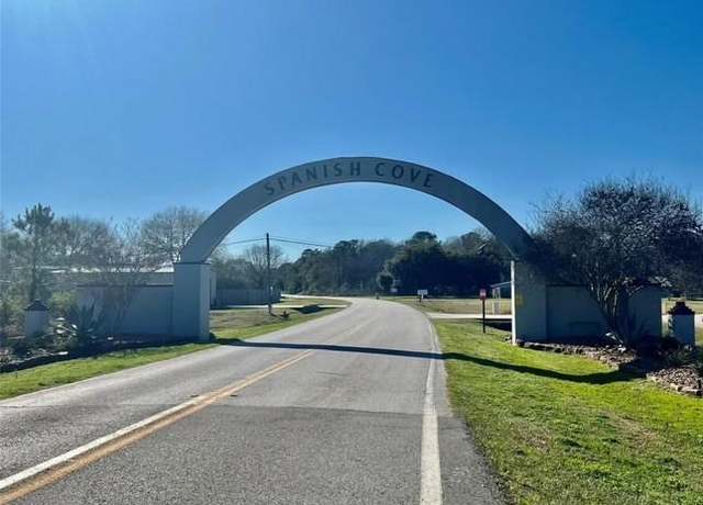 Property at 22103 Conquistador Dr, Crosby, TX 77532