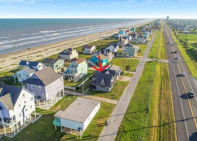 Property at 21231 Gulf Dr, Galveston, TX 77554, 3 beds, 2 baths