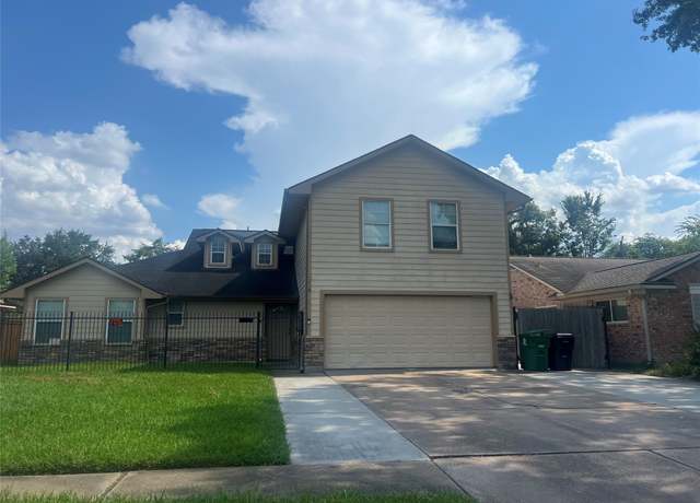 Property at 1119 Twin Falls Rd, Houston, TX 77088, 4 beds, 2 baths