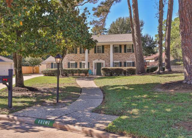 Property at 13707 Foxmoor Ln, Houston, TX 77069, 5 beds, 2.5 baths