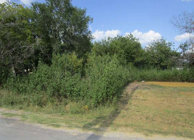 Property at 0 Louise St, Navasota, TX 77868