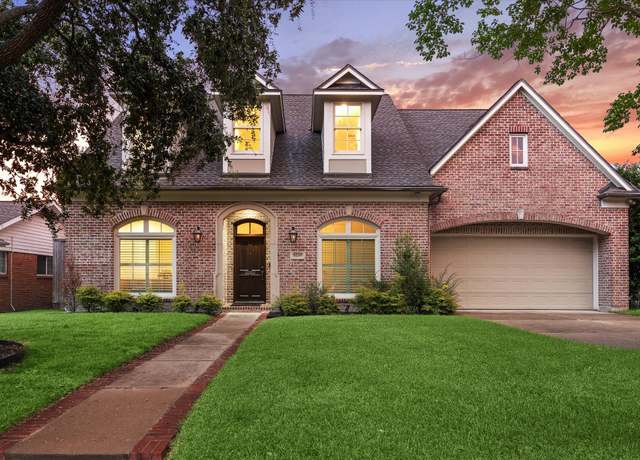 Property at 6230 Locke Ln, Houston, TX 77057, 4 beds, 3.5 baths