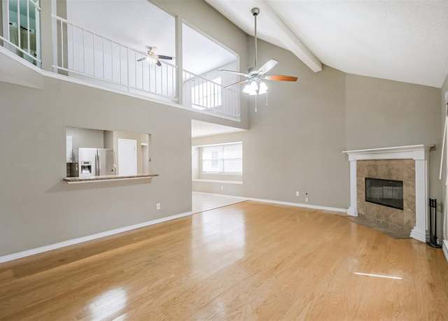 Property at 13115 Huntleigh Way, Sugar Land, TX 77478, 3 beds, 2.5 baths