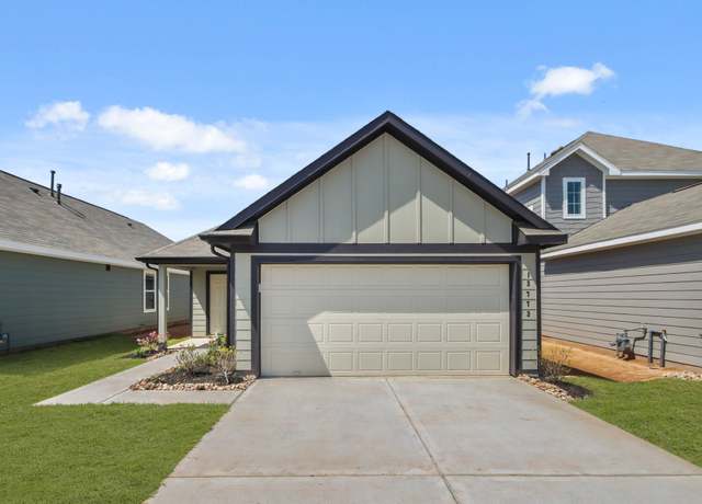 Property at 13773 Sunshine Peak Dr, Willis, TX 77318, 4 beds, 2 baths