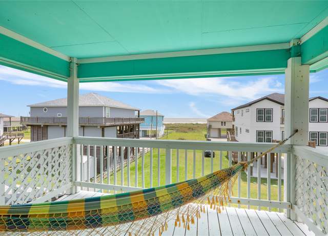 Property at 108 Ocean View Dr, Crystal Beach, TX 77650, 3 beds, 2 baths
