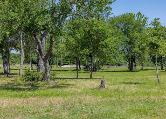 Property at 6681 Atakapan Trl, Bedias, TX 77831