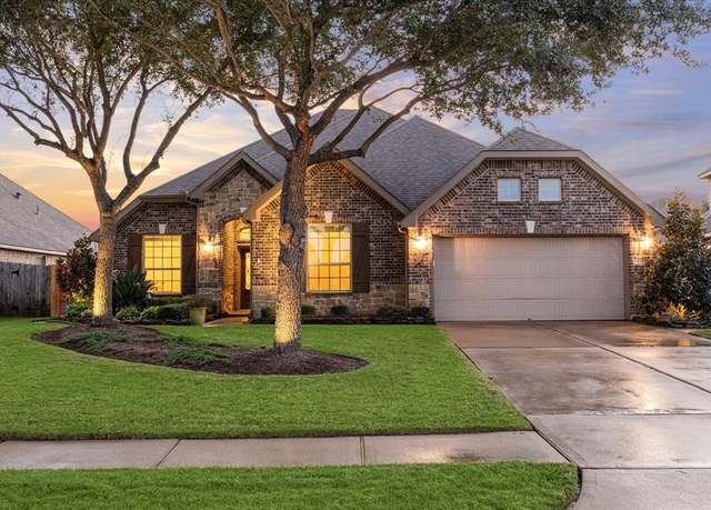 Property at 2722 Pepper Landing Ln, Pearland, TX 77089, 4 beds, 2.5 baths