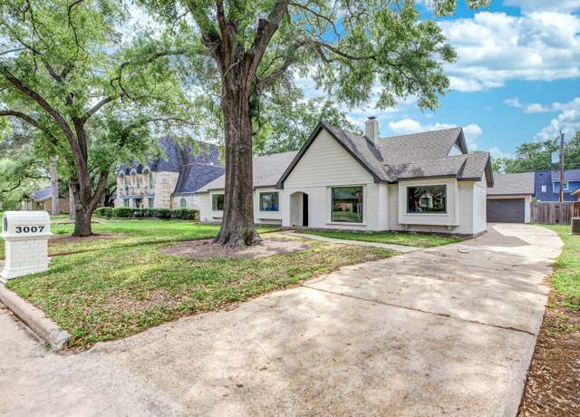 Property at 3007 Riata Ln, Houston, TX 77043, 4 beds, 3.5 baths