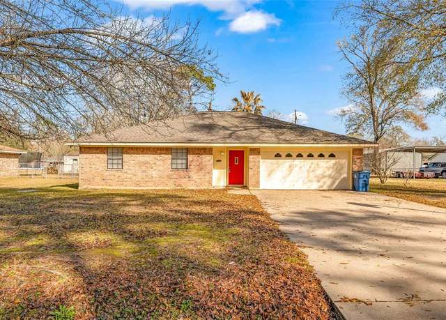Property at 8615 Ash St, Lumberton, TX 77657, 3 beds, 2 baths