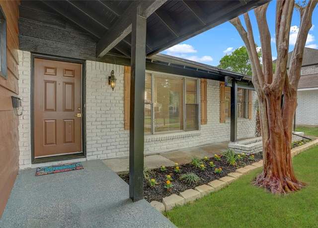 Property at 3835 Tartan Ln, Houston, TX 77025, 3 beds, 2 baths