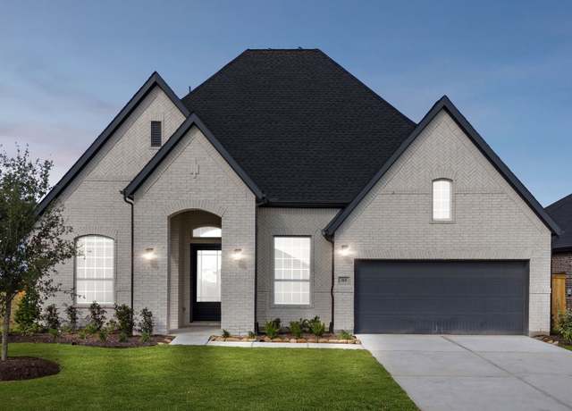 Property at 334 Blue River Trl, Rosenberg, TX 77471, 5 beds, 3 baths