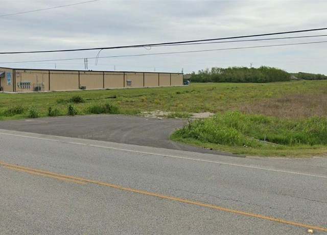 Property at 5519 Fm 2004 Rd, Hitchcock, TX 77563