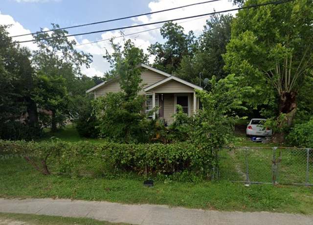 Property at 5510 Collingsworth St, Houston, TX 77026, 3 beds, 1 bath