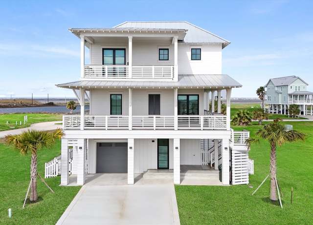 Property at 10818 Sweetwater Cove Blvd, Galveston, TX 77554, 4 beds, 4.5 baths