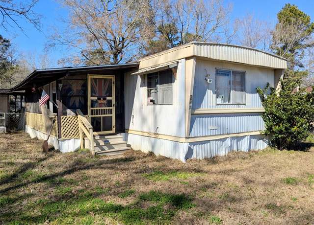 Property at 241 Robin Hood Dr, Livingston, TX 77351, 2 beds, 2 baths
