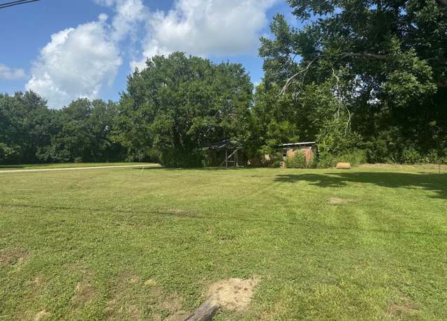 Property at 6428 Haden Dr, Hitchcock, TX 77563