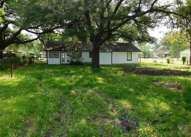 Property at 2614 Sinclair St, Pasadena, TX 77503, 3 beds, 2 baths