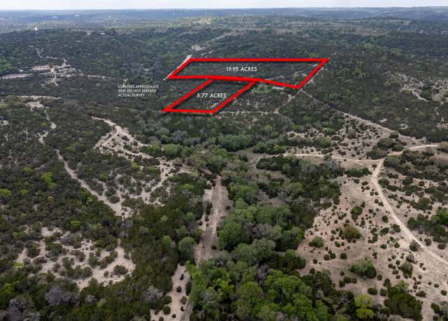 Property at 424 Armadillo Trail Dr E, Comfort, TX 78028