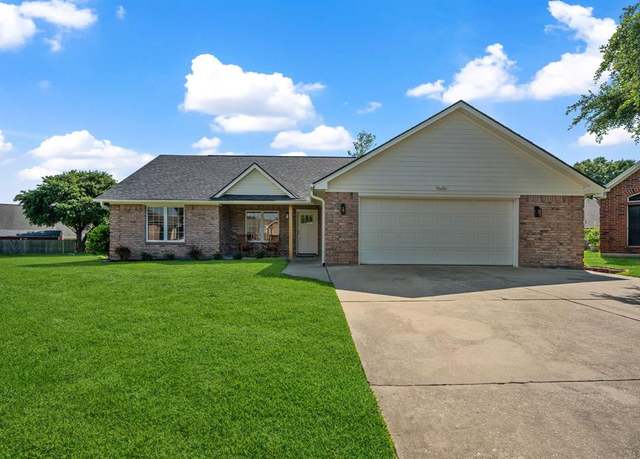 Property at 6998 Breezy Pt, Willis, TX 77318, 3 beds, 2 baths