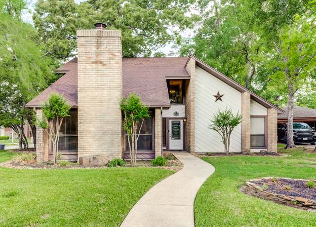 Property at 530 Kerri Leigh Ct, Spring, TX 77388, 4 beds, 2.5 baths
