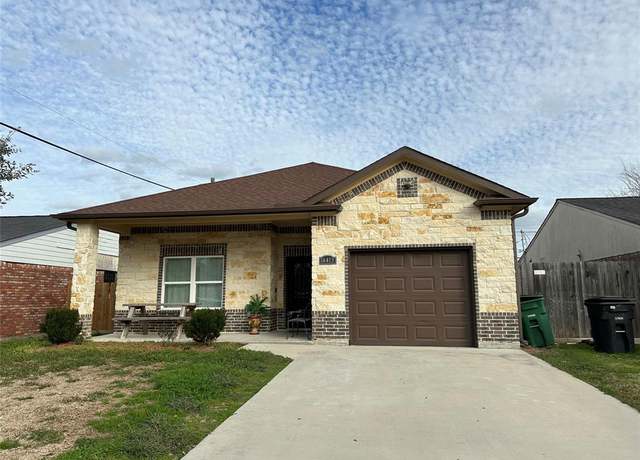 Property at 14413 Quention Dr, Houston, TX 77045, 3 beds, 2 baths