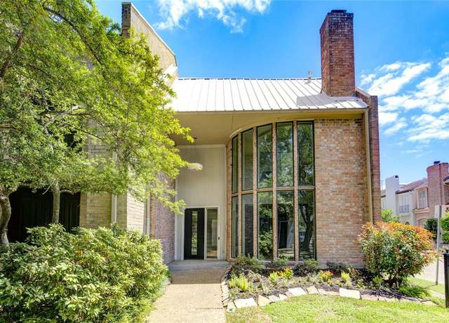 Property at 7612 Olympia Dr, Houston, TX 77063, 3 beds, 2.5 baths