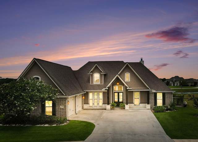 Property at 7726 Water Edge, Beaumont, TX 77707, 3 beds, 2.5 baths