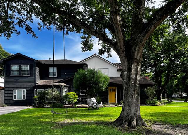 Property at 142 Beverly Ln, Bellaire, TX 77401, 4 beds, 3 baths
