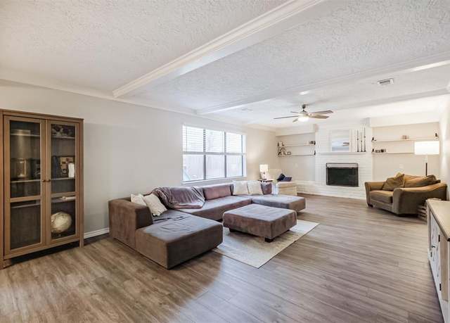 Property at 16011 Southampton Dr, Spring, TX 77379, 4 beds, 2.5 baths