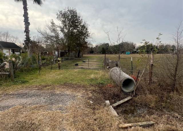 Property at 10830 Leslie Ln, Manvel, TX 77578