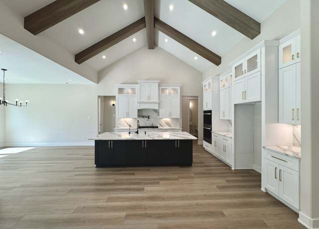 Property at 21332 Monarch Dr, Montgomery, TX 77316, 3 beds, 2.5 baths