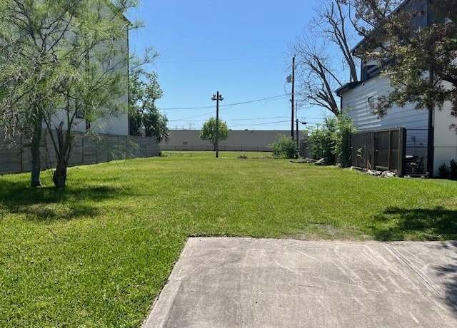 Property at 4315 Lafayette St, Bellaire, TX 77401