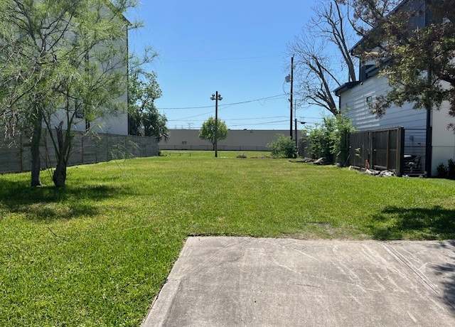 Property at 4315 Lafayette St, Bellaire, TX 77401