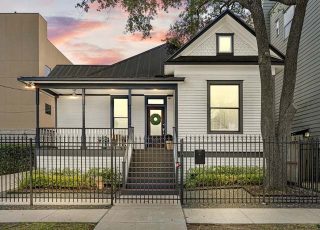 Property at 405 Welch St, Houston, TX 77006, 4 beds, 3 baths